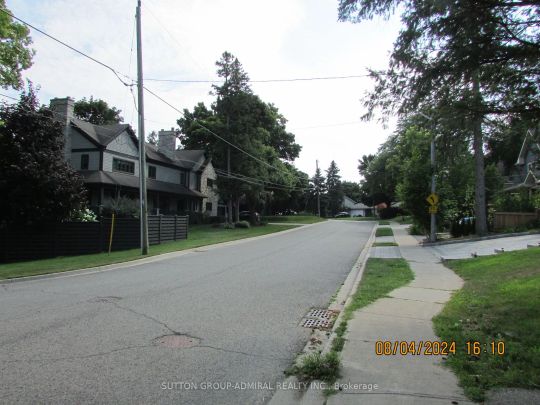 Detached Home For Lease | N9237422 - Photo 1