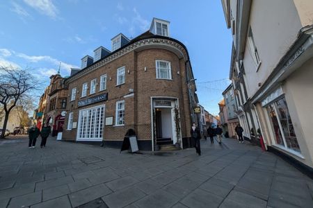 St. Giles Street - Photo 5