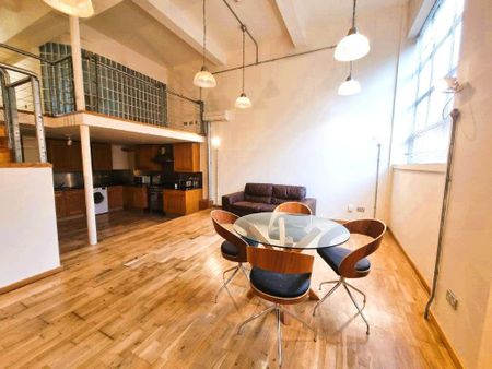 3 bedroom flat to rent - Photo 3
