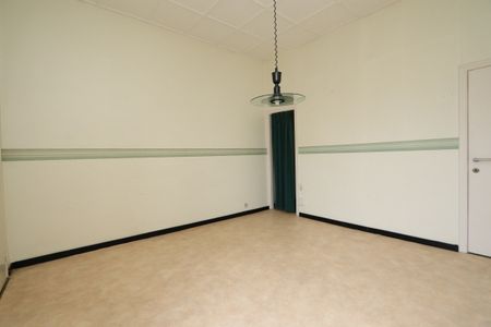 APPARTEMENT MET 3 SLAAPKAMERS EN STAANPLAATS - Foto 2