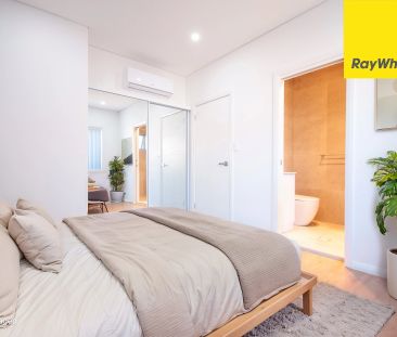 NEAR NEW STYLISH THREE BEDROOM GRANNY FLAT - Photo 6