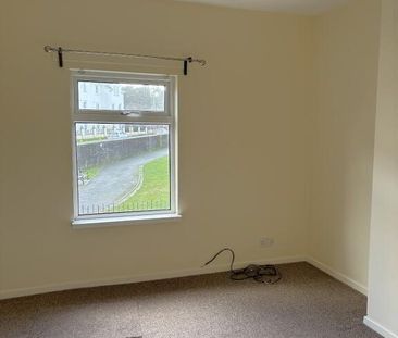 2 Railway View, Lisburn, BT27 4QB - Photo 2
