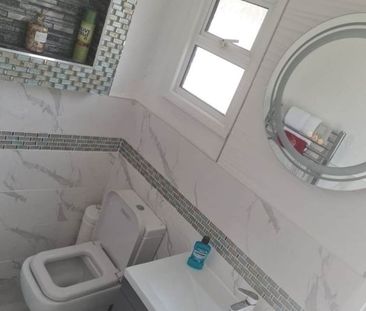 Room in a Shared House, Gonville Road, CR7 - Photo 4