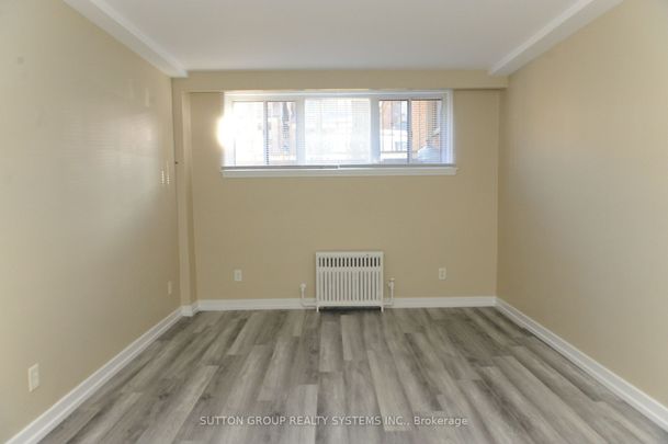 For Lease - 324 Lauder Avenue, Toronto, Ontario - Photo 1