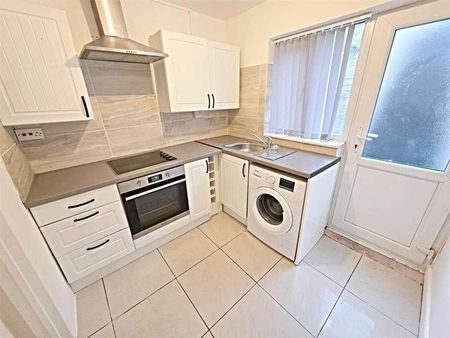 Fox Street, Treharris, CF46 - Photo 4