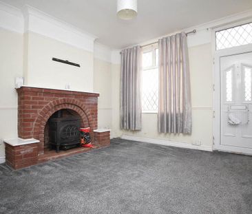 3 bedroom end of terrace house to rent - Photo 3