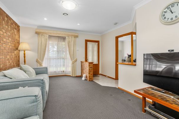 Spacious Family Home Opposite Altona Meadows Reserve - Photo 1