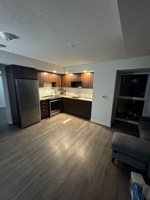 For Lease - 225 Village Green Square Unit# 903, Toronto, Ontario - Photo 1