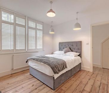 2 bedroom maisonette to rent - Photo 5