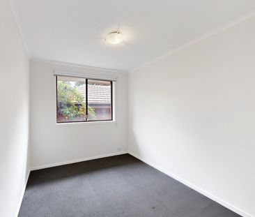1/178 Melville Road, Brunswick West VIC 3055 - Photo 3