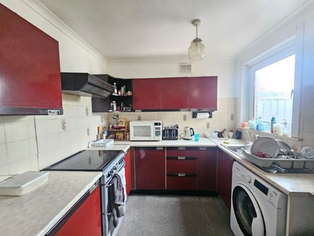 Rampart Road, Southampton - Photo 5