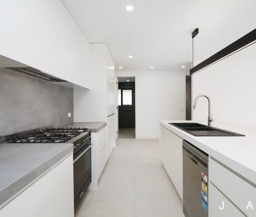 Sophisticated Style - A Luxury Transformation - Photo 5