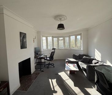 Room in a Shared Flat, Beaufort Park, NW11 - Photo 1