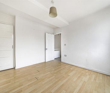 4 bedroom maisonette to rent - Photo 6