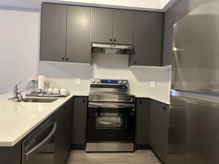 For Lease - 10 SOUTH CREEK Drive Unit# 14, Kitchener, Ontario - Photo 5