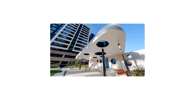 Near New Three Bedroom Close to MQ Uni And Shopping Centre - Photo 1