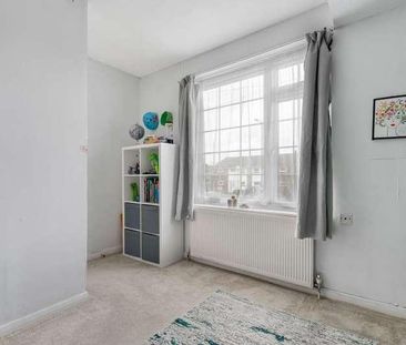 Carterhatch Lane, Enfield, EN1 - Photo 6