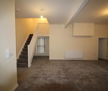 3 Bedroom Apartment for Rent - Photo 5