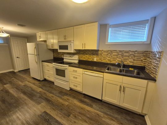 For Lease - 1218 Shamir Crescent, Mississauga, Ontario - Photo 1