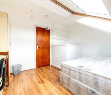 6 bed maisonette to rent in Doncaster Road, Sandyford, NE2 - Photo 3