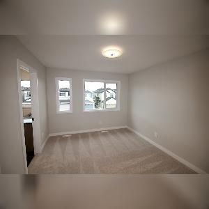 Mattson 3 Bed 2.5 Bath Dbl Garage Upper Edmonton - Photo 5