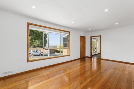 43 Newton Avenue, Bell Post Hill - Photo 4