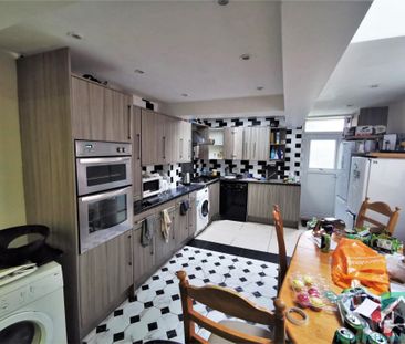 165 Heeley Road - Photo 2