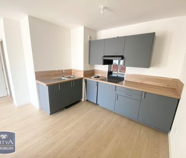 Location Appartement 1 pièce 40m² VALENCIENNES 59300 - Photo 3
