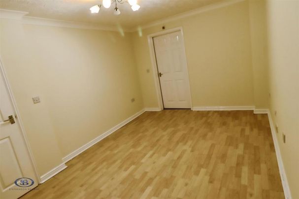 2 bedroom semi-detached house to rent - Photo 1