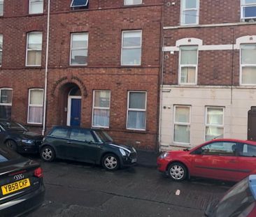 Flat 2-23 India Street, BT71LJ, Belfast - Photo 1