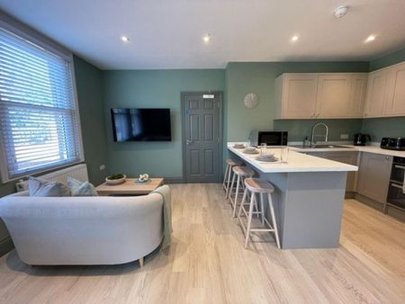 1 bedroom property to rent - Photo 3