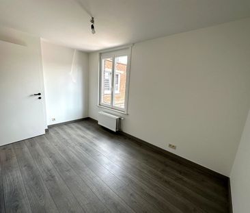 Instapklare en gezellige rijwoning in het centrum van Roeselare - Photo 5