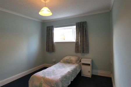 2 bedroom bungalow to rent - Photo 4