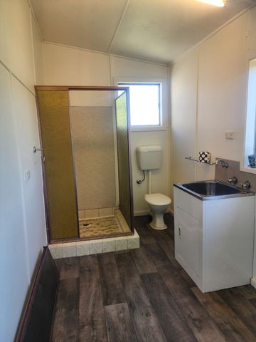 Charming Family Home in Lithgow - Photo 3