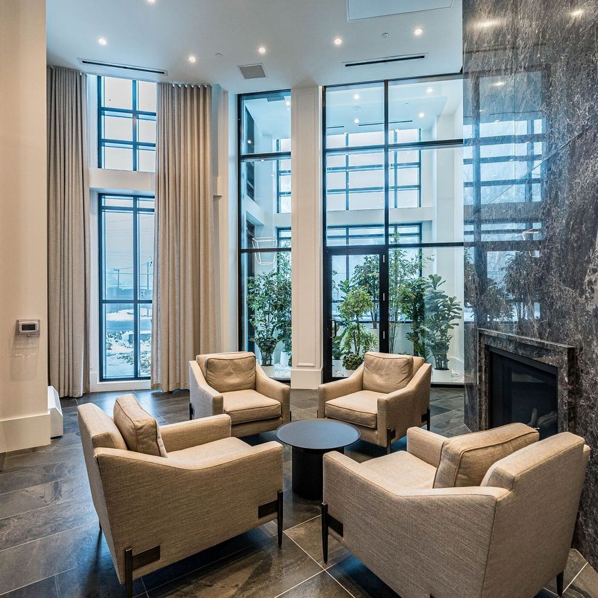 For Lease - 2075 King Road Unit# 119, King, Ontario - Photo 1