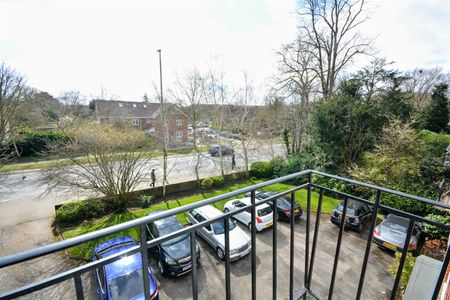 Ebbisham Court Dorking Road, Epsom, Surrey, KT18 7NN - Photo 5