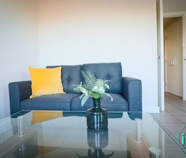 802 College Court Central, 56 King Street, Belfast, BT1 6BZ - Photo 1