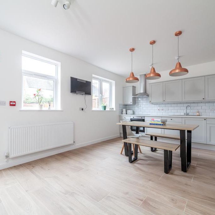 1 bedroom house of multiple occupation to rent - Photo 1