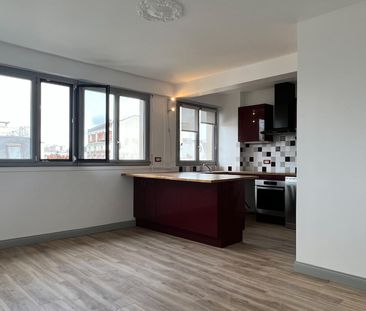 Appartement a louer Paris - Loyer €1 190/mois charges comprises ** - Photo 5