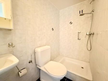 Charmant appartement de 2 pièces au centre-ville - Photo 5