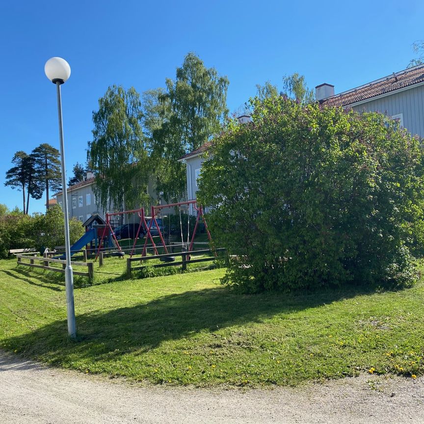 Marmaberget: Nyrustad fräsch fyra i markplan - Foto 1