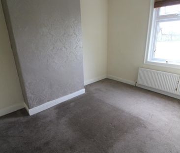 Little Church Lane, LS26 - Photo 4