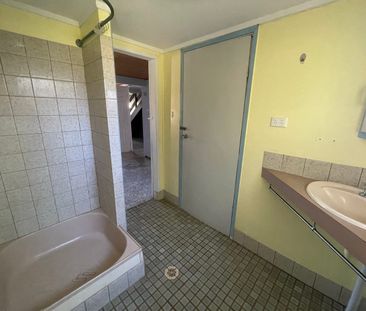 6 Cameron Street, East Mackay, Qld 4740 - Photo 4