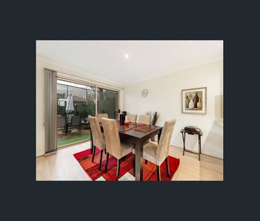 Fully Furnished 2 Storey 2 Bedroom Townhouse. - Photo 5