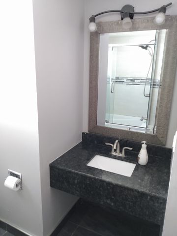 For Lease - 23 Heatherdale Place, Hamilton, Ontario - Photo 5