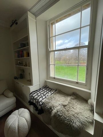 2 Bed Flat, Gloucester Row, BS8 - Photo 2