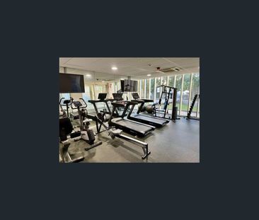 Luxury 1 Bedroom Riverside Apartment - Photo 1