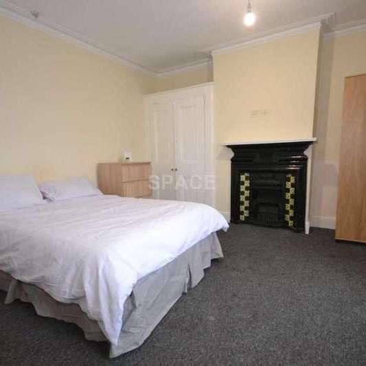 Basingstoke Road, Reading, Berkshire, RG2 - Photo 1