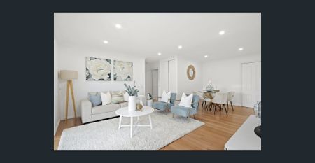 Spacious & Modern Villa in Rear of Complex - Photo 3