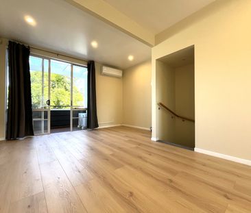 Freshly Updated 2 Bedrooms Townhouse in East Tamaki - Photo 1